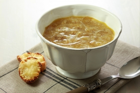 recette-e11059-soupe-a-l-oignon
